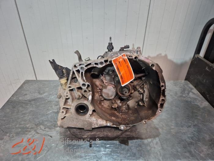 Boîte de vitesse d'un Dacia Logan, Dacia, -, 3 mois de garantie, Utilisé