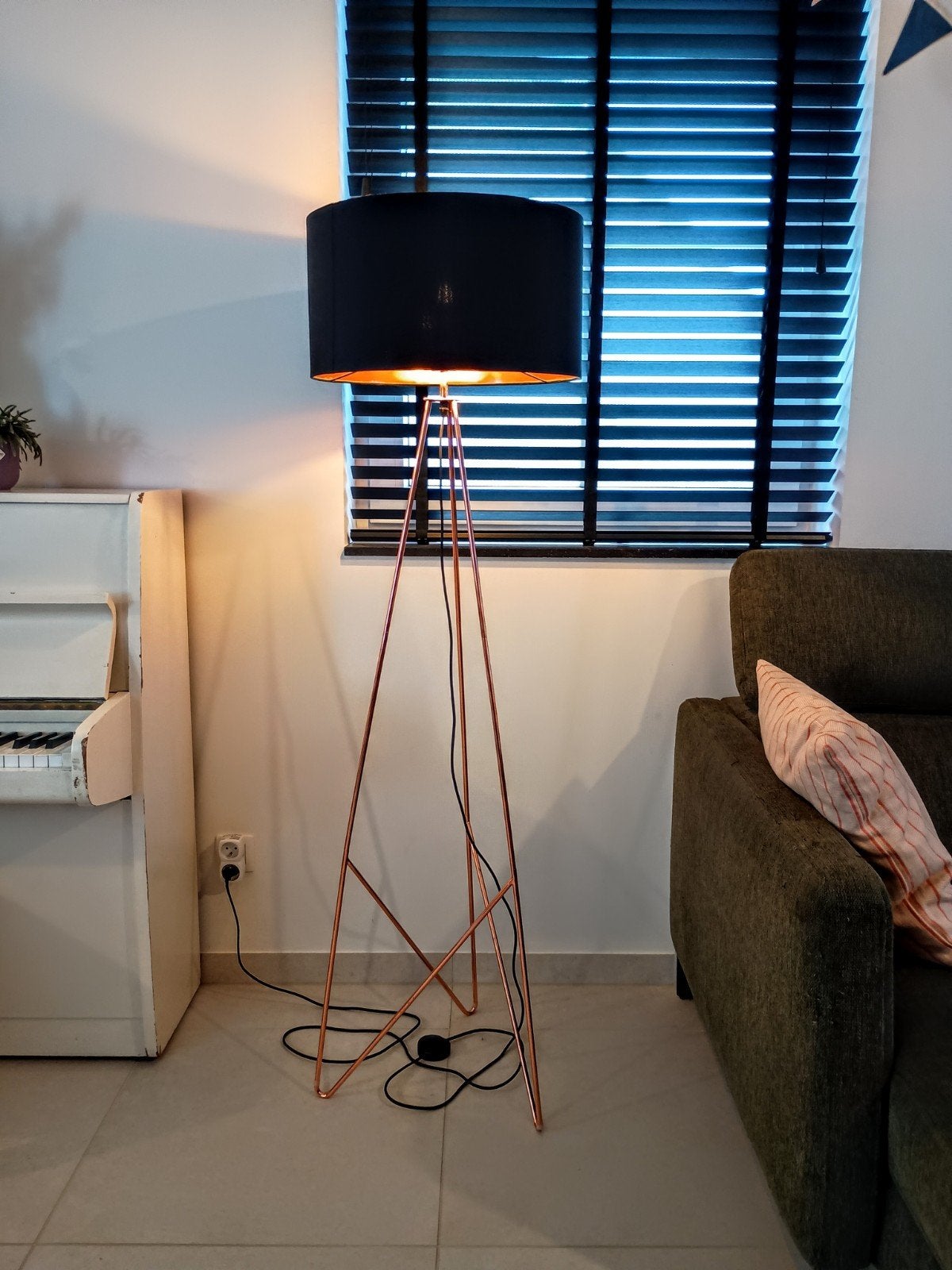 vloerlamp koper zwart E27, Ophalen, Zo goed als nieuw, E27 (groot), 150 tot 200 cm