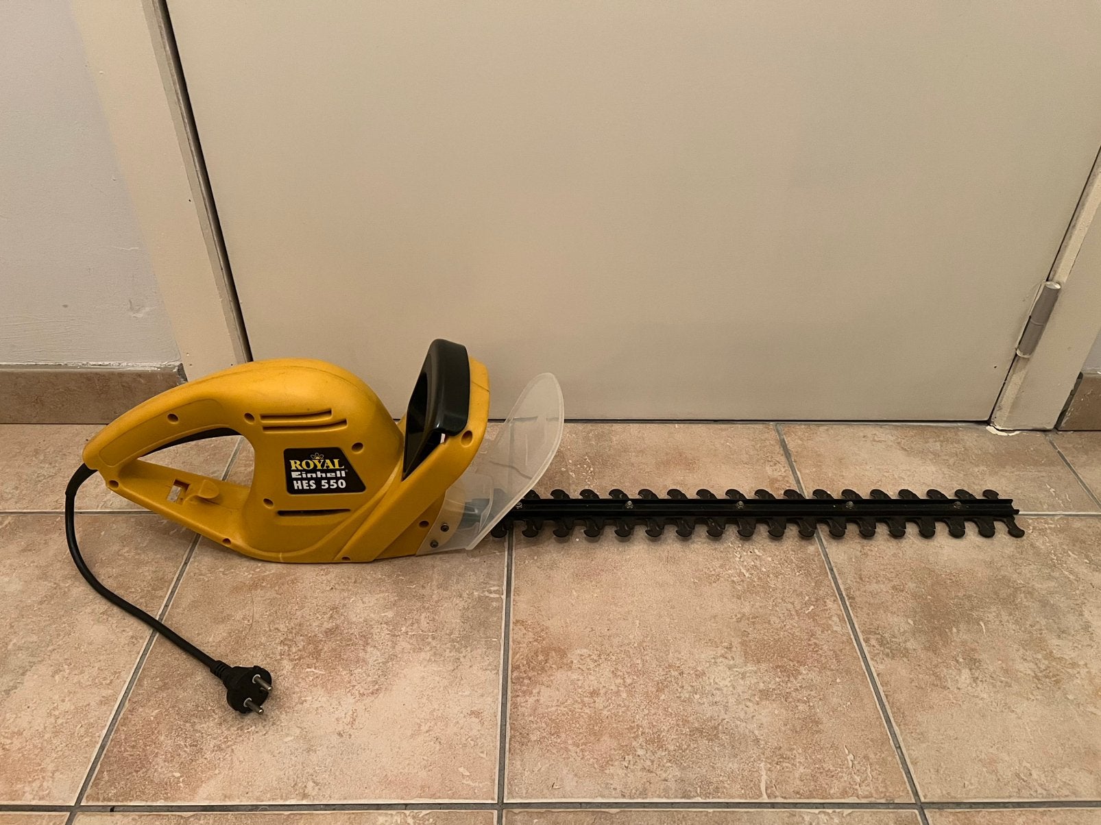 Taille-haie électrique Royal Einhell HES 550 — 550 W, Enlèvement, Utilisé, Électrique
