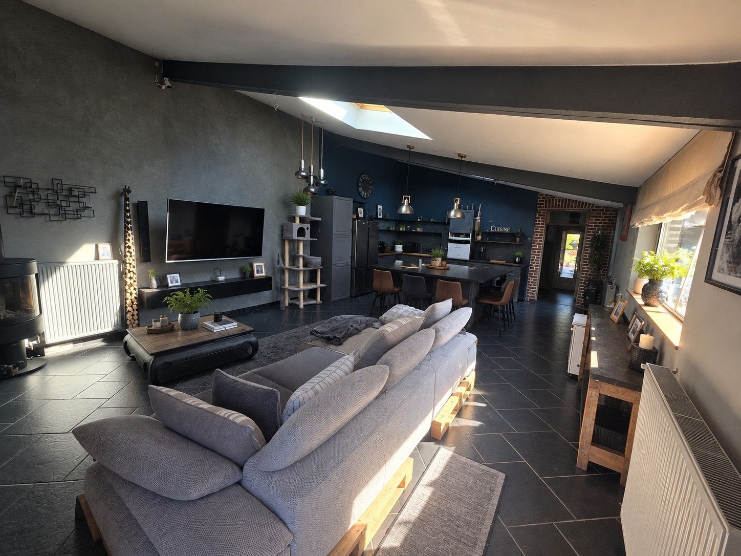 maison principale plus 3 locations