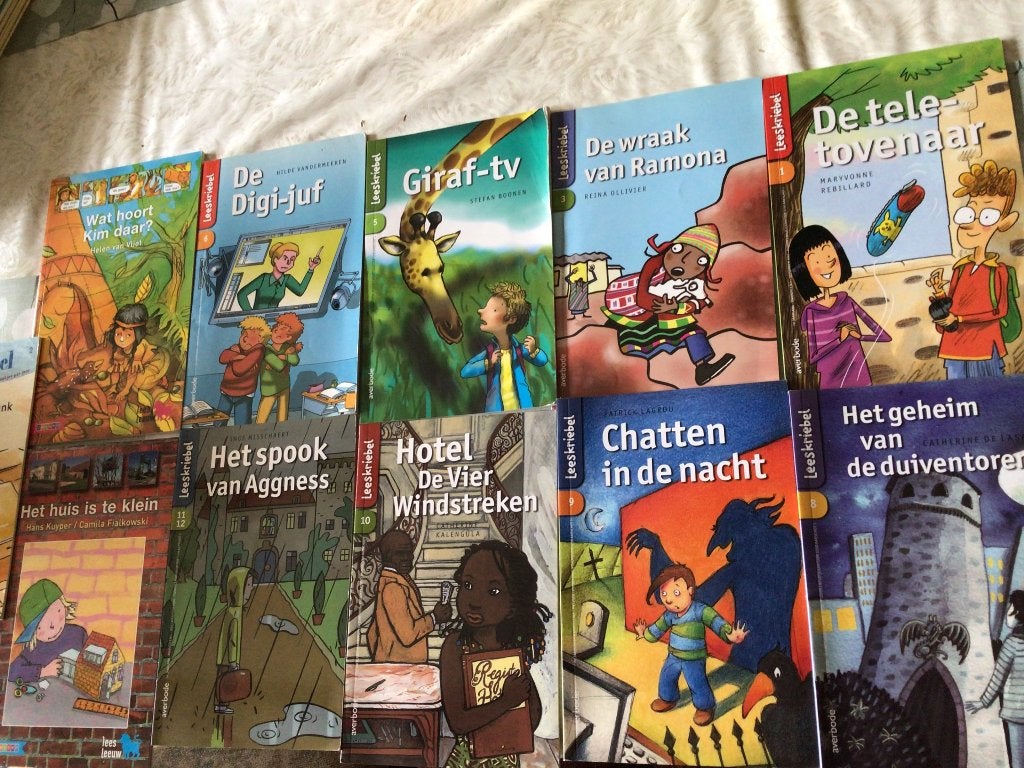 Pakket leeskriebel leesleeuw 11 boekjes, Ophalen of Verzenden