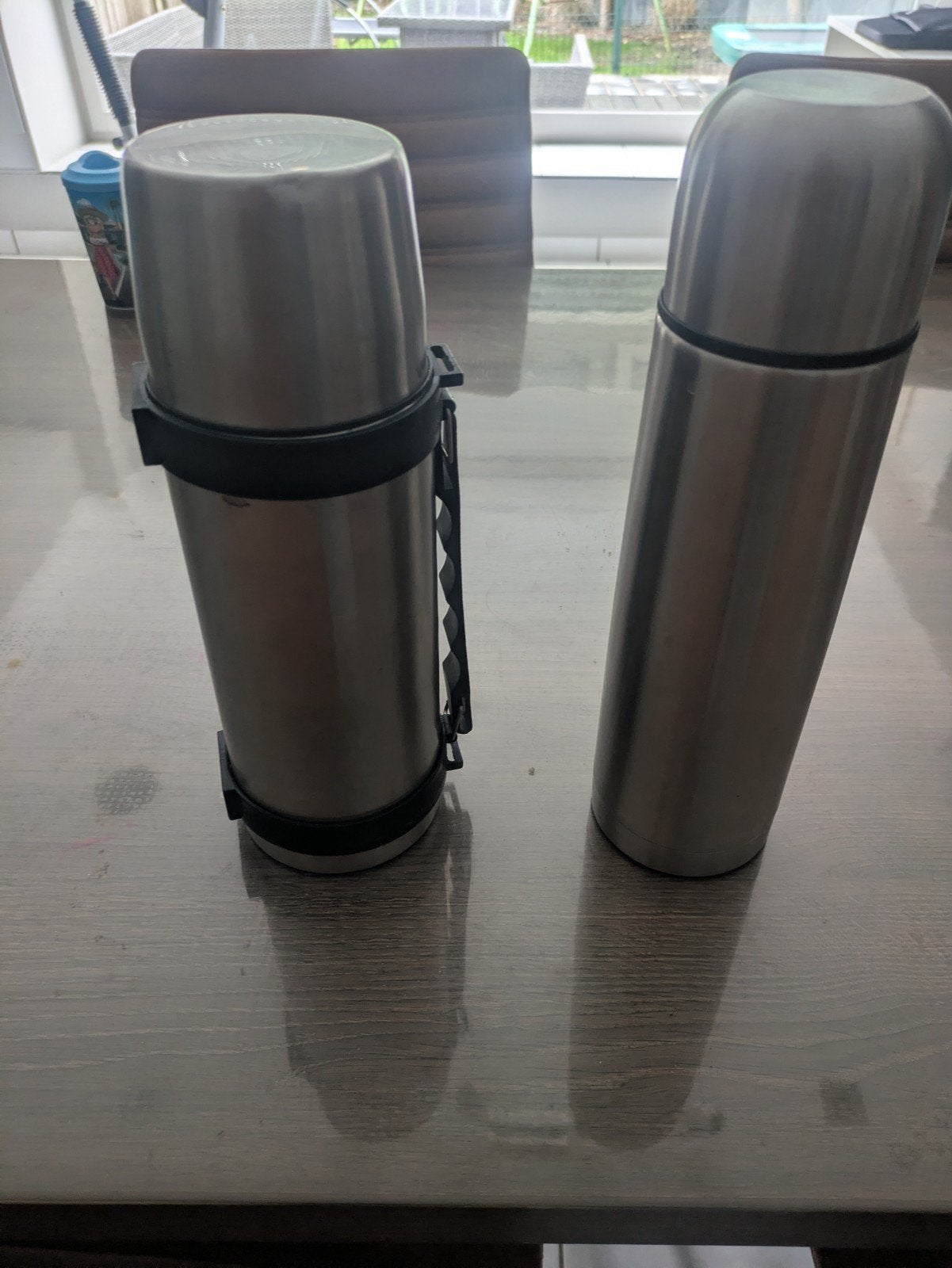2 thermos flessen te koop, Ophalen