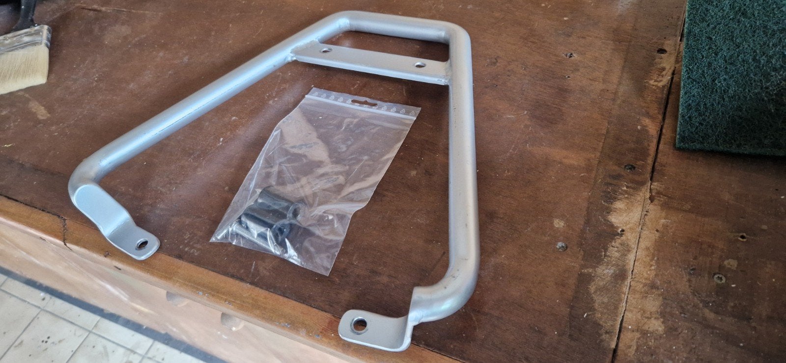 Customized beugel/handvat/bagagerek voor KOVE 800x, Motoren, Accessoires | Koffers en Tassen, Ophalen