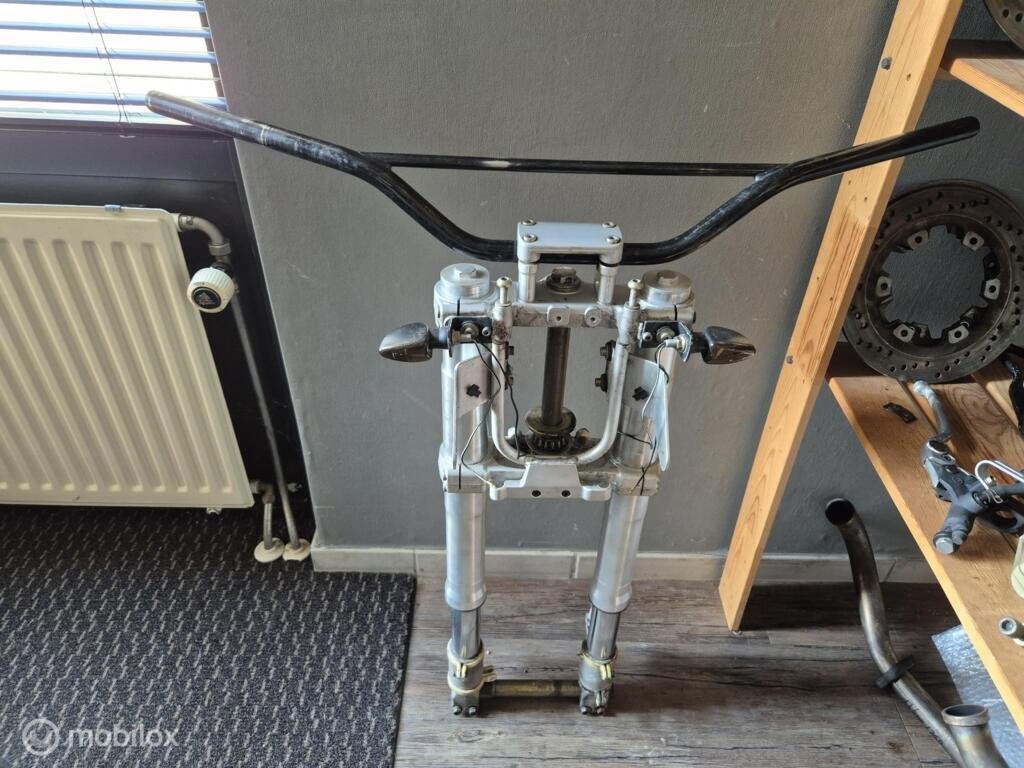 Voorvork vork Showa Monster streetfighter scrambler project, Motoren, Onderdelen | Ducati, Gebruikt, Ophalen of Verzenden