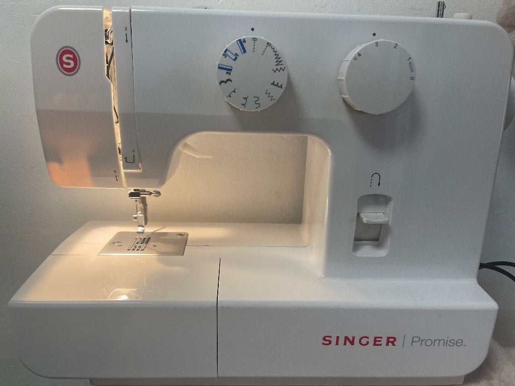 Singer Promise Naaimachine Zo goed als Nieuw, Hobby en Vrije tijd, Naaimachines en Toebehoren, Ophalen, Zo goed als nieuw, Naaimachine