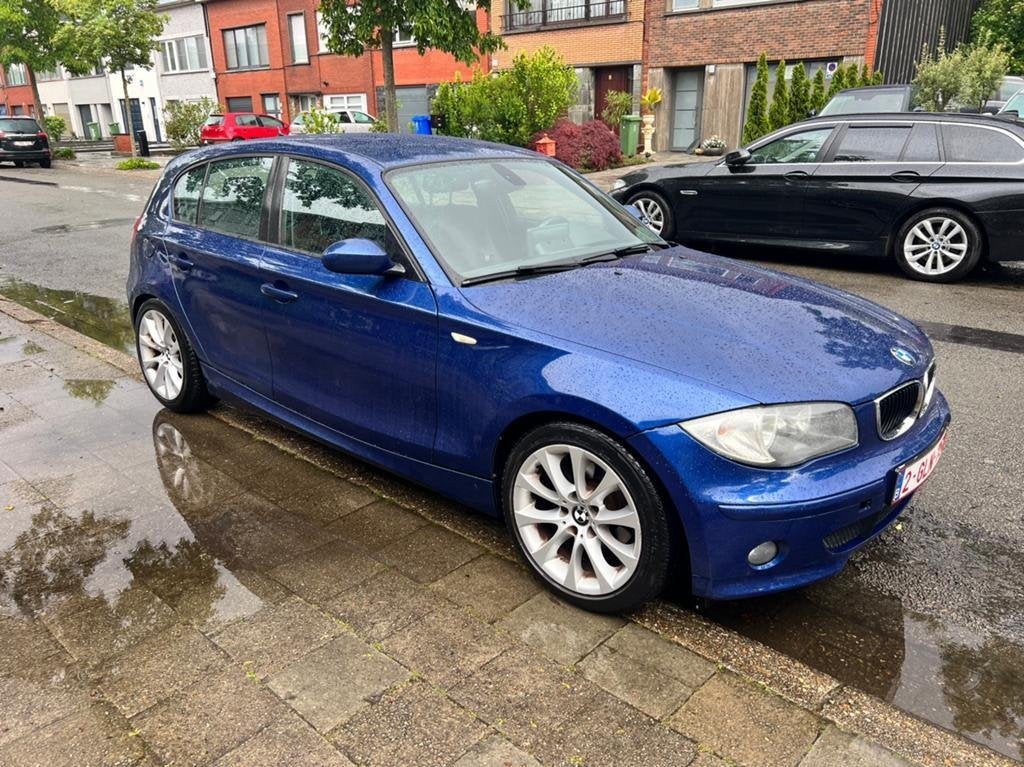 BMW 116i pack M — CarPlay, caméra, contrôlé pour vente, Achat, Boîte manuelle, Noir, 5 portes