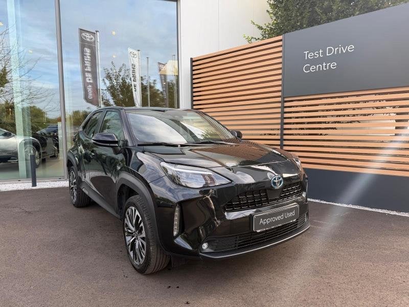 Toyota Yaris Cross Elegant, Automaat, Euro 6, Zwart, Bedrijf