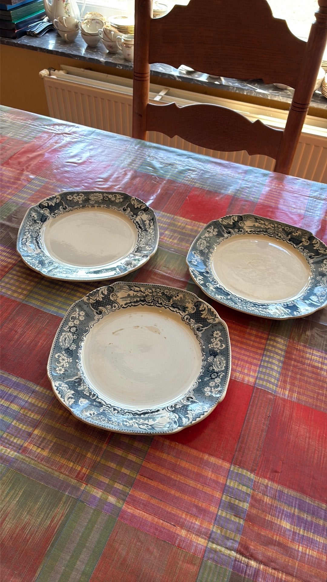 3 borden Victoria, Antiek en Kunst, Ophalen