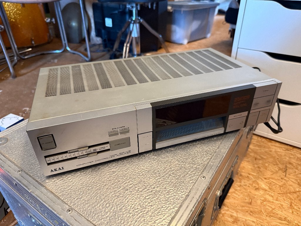 Versterker AKAI AM-U3, TV, Hi-fi & Vidéo, Amplificateurs & Ampli-syntoniseurs, Autres marques, Moins de 60 watts, Enlèvement, Stéréo