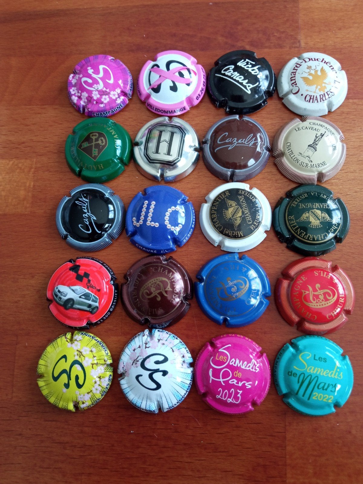 Champagne capsules lot 18, Verzamelen, Complete verzamelingen en Collecties, Ophalen of Verzenden