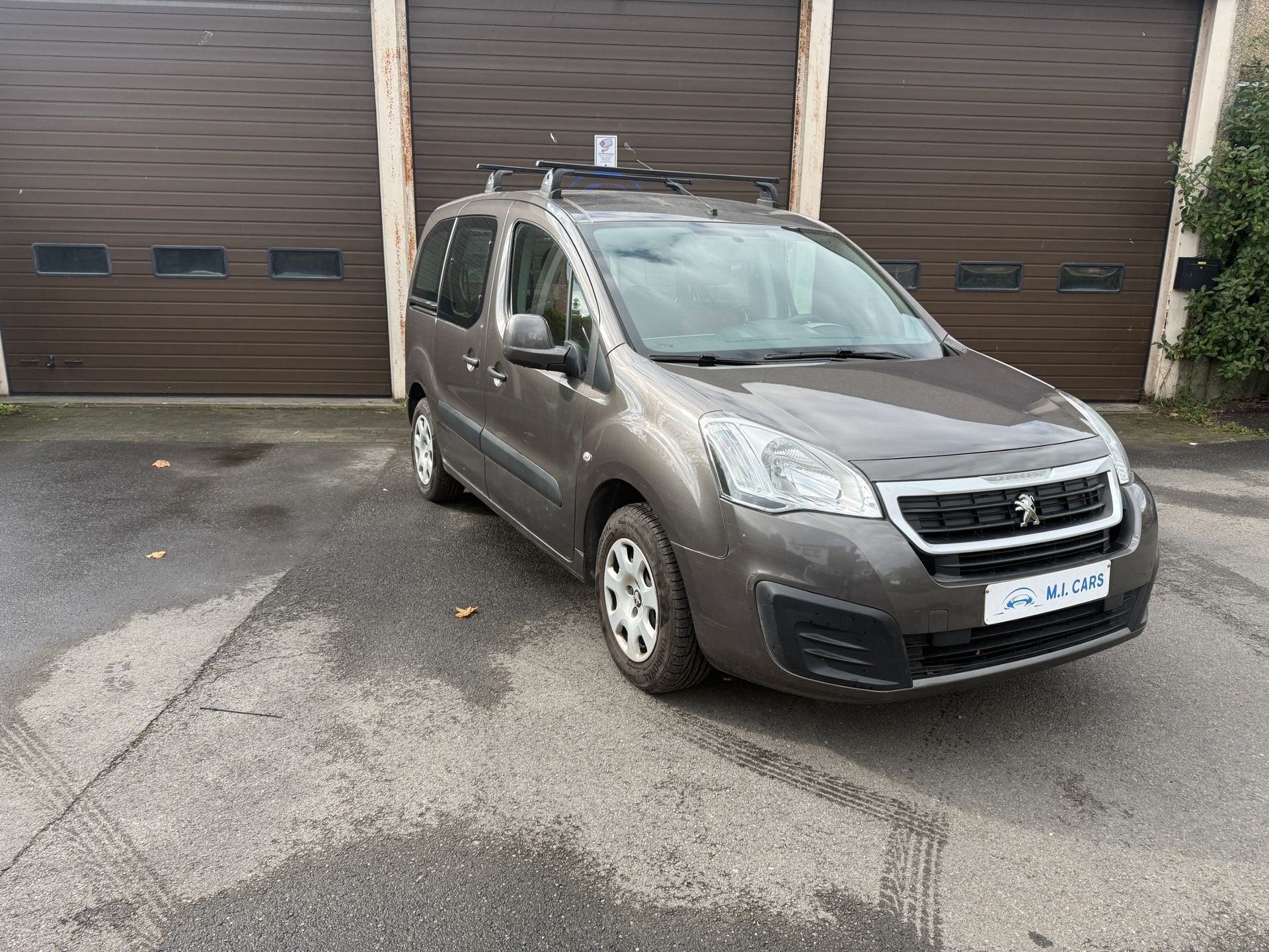 Peugeot Partner, Autos, Argent ou Gris, Achat, Euro 6, Entreprise