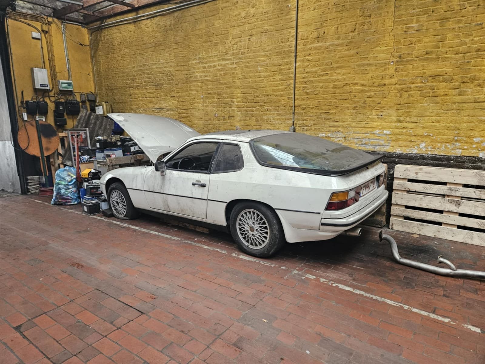 Porsche 924 Turbo, Achat, Boîte manuelle, Noir, Particulier
