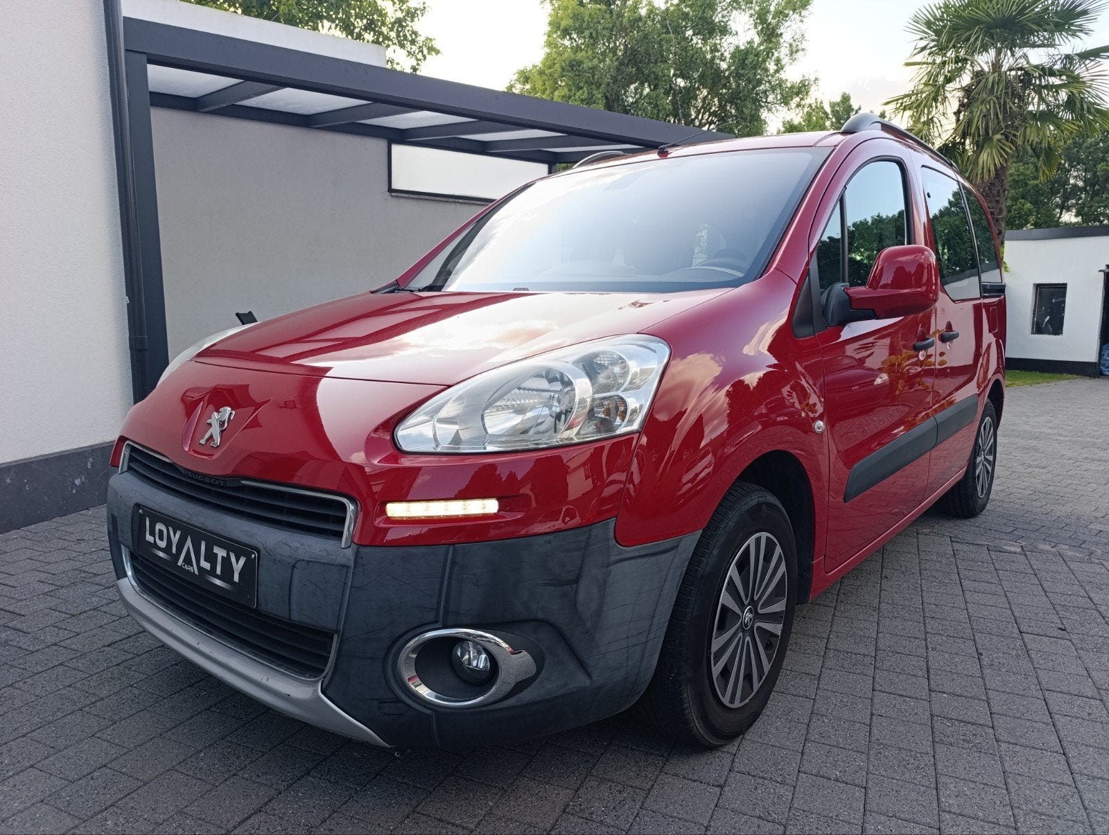 Peugeot Partner 1.6i | lifting | 93 735 km | Approuvé, Euro 5, Achat, Entreprise, Boîte manuelle