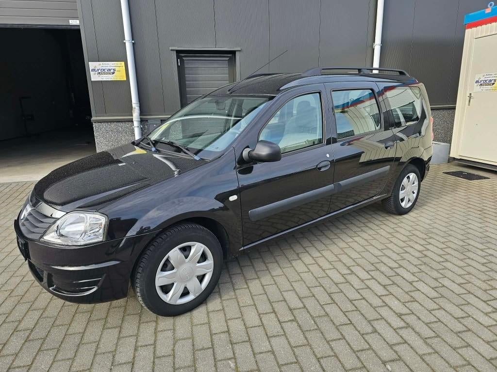 Dacia logan 1,4 benz/39.000km blanco gekeurd voor verkoop, Auto's, Dacia, Stof, Bedrijf, Logan, Zwart