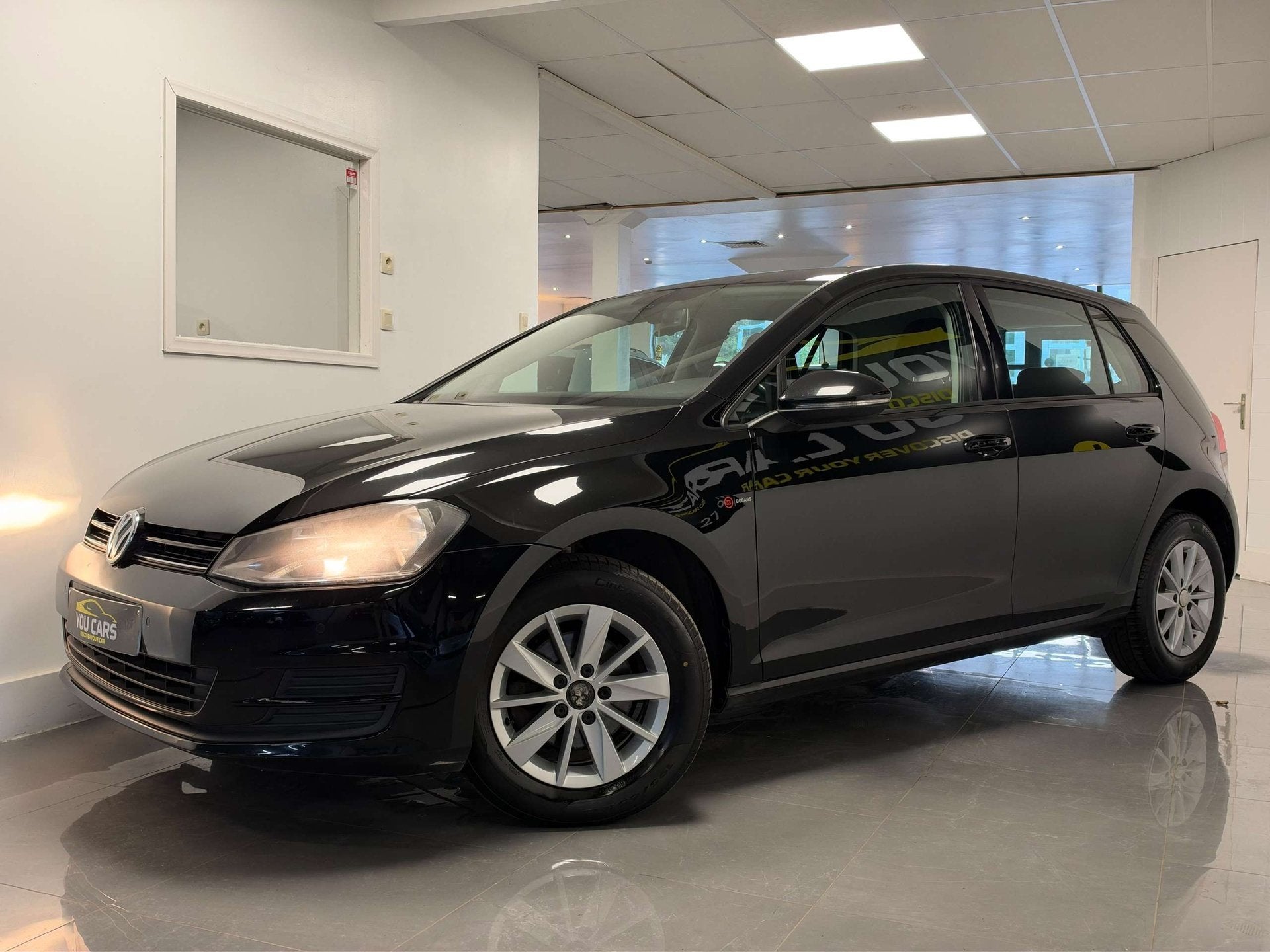 Volkswagen Golf 7 1.2 TSI Trendline 1 Jaar garantie, Dealer onderhouden, Gebruikt, 4 cilinders, Bluetooth
