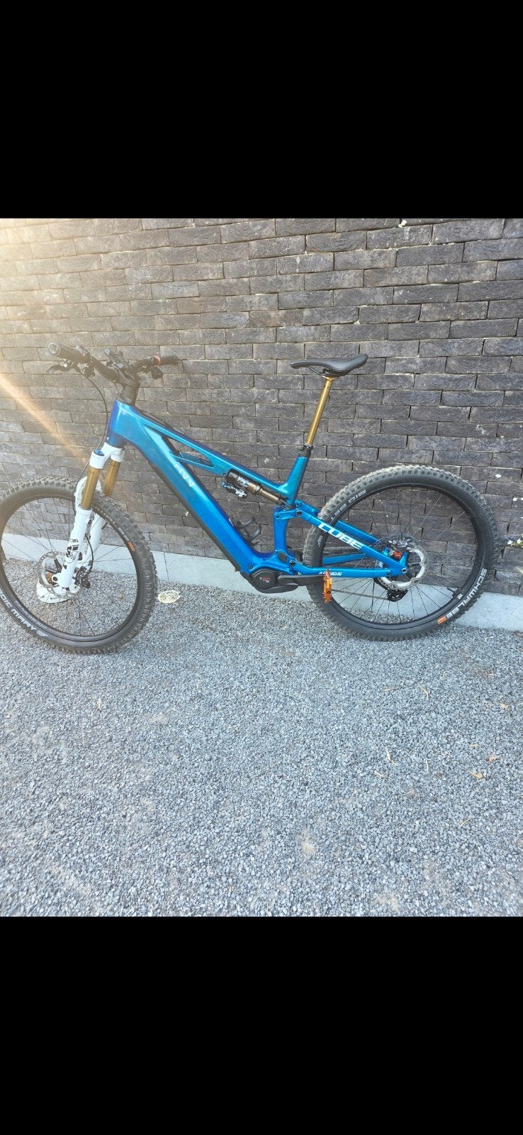 Cube Stereo Hybrid One44 AT - Carbon - 140 KM!, Fietsen en Brommers, Ophalen