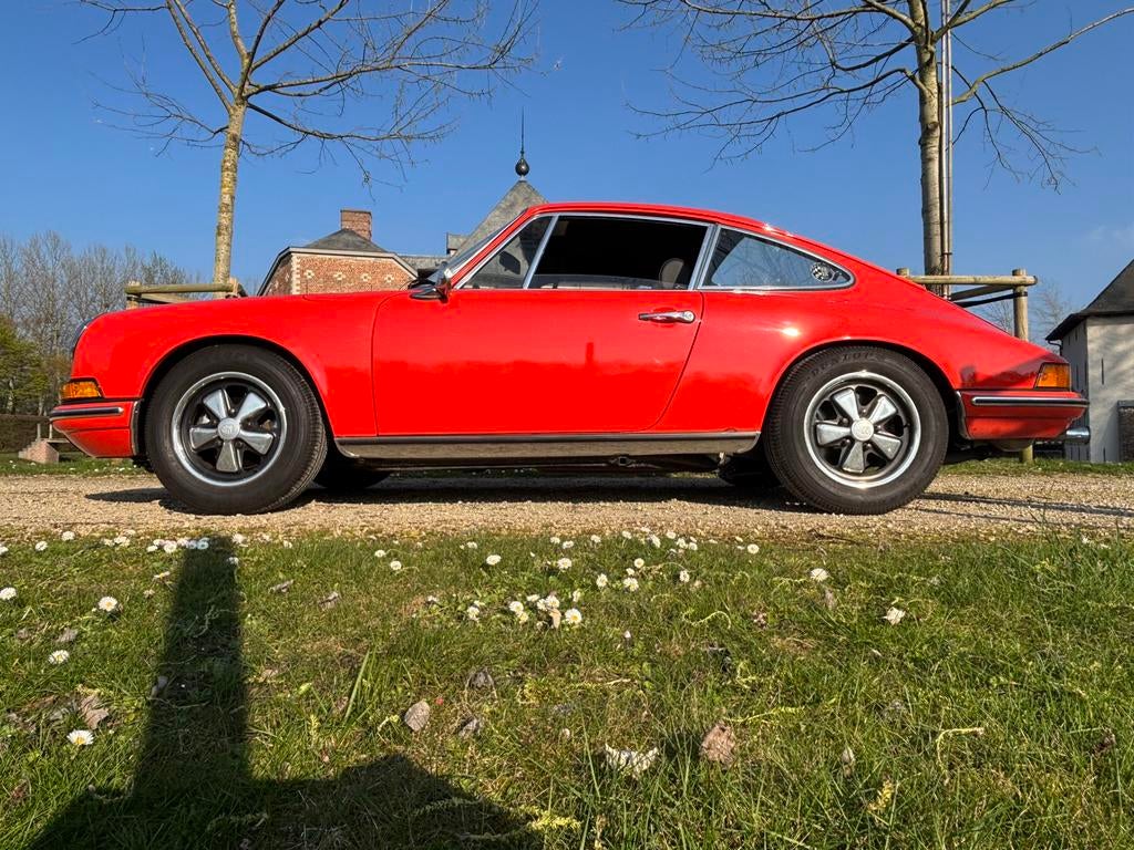 Belgian Porsche 911 T 2.4 body Off restauratie, Autos, Porsche, Particulier, Essence, Coupé, Autres couleurs, Enlèvement