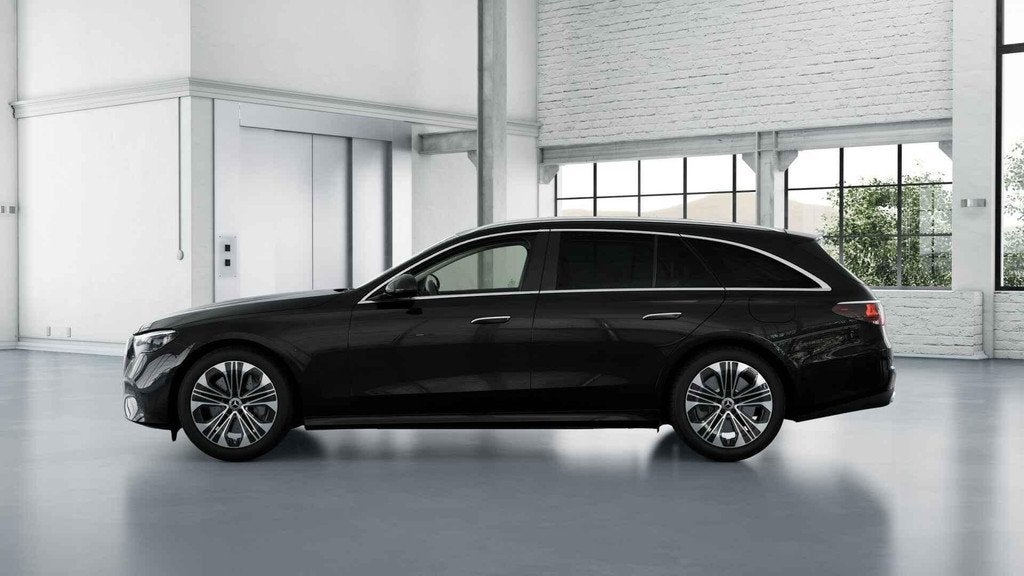 Mercedes-Benz E-klasse 300 e Break Luxury Line | Distronic |, Entreprise, Hybride rechargeable, Noir, 5 portes