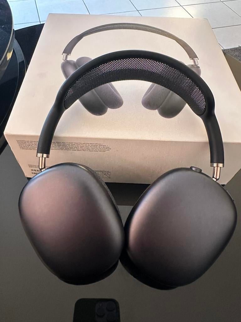 Airpods Max Midnight, Overige merken, Ophalen of Verzenden, Zo goed als nieuw, Over oor (circumaural)