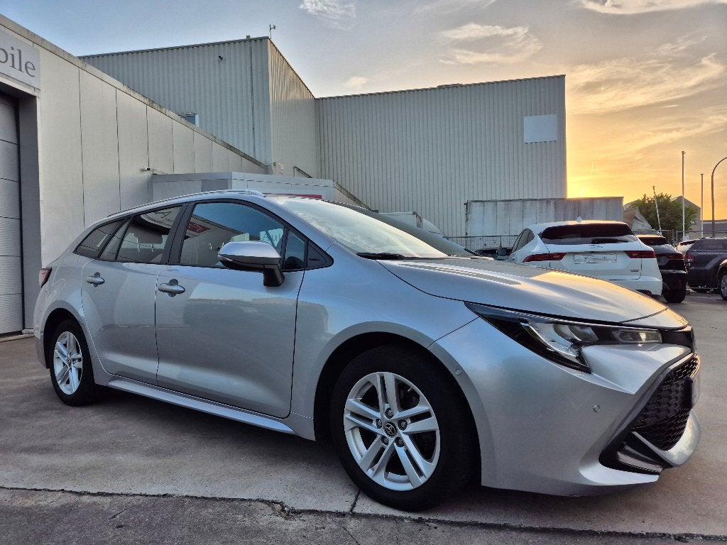 Toyota Corolla SW 1.8i AUTOM. HEV HYBRID 89.685 KM ! 2023 !, Euro 6, Entreprise, 5 portes, Automatique