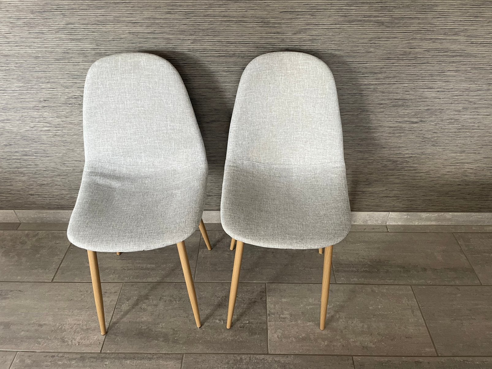 2 chaises en tissu gris, Maison & Meubles, Chaises, Gris, Comme neuf, Deux, Enlèvement