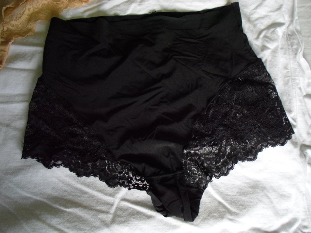 Nouveaux slips dame "Deuxième peau" Taille S., Enlèvement, Slip