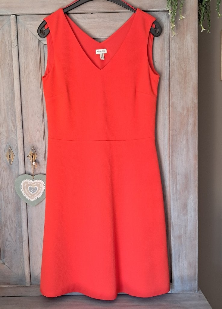 Nouvelle robe d'été de Mayerline taille 38, Vêtements | Femmes, Robes, Mayerline, Taille 38/40 (M), Enlèvement ou Envoi, Neuf