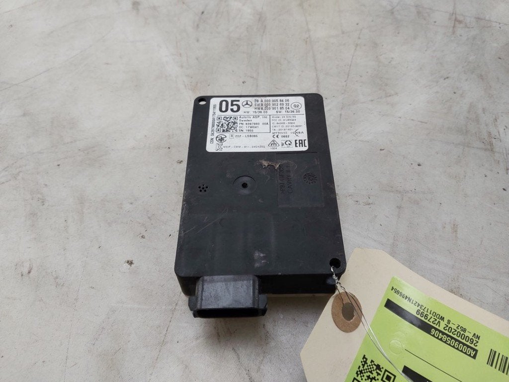 RADAR SENSOR Mercedes-Benz CLA (117.3) (01-2013/03-2019), Gebruikt, Mercedes-Benz, Dialog.mb@mercedes-benz.com, Mercedes-Benz AG