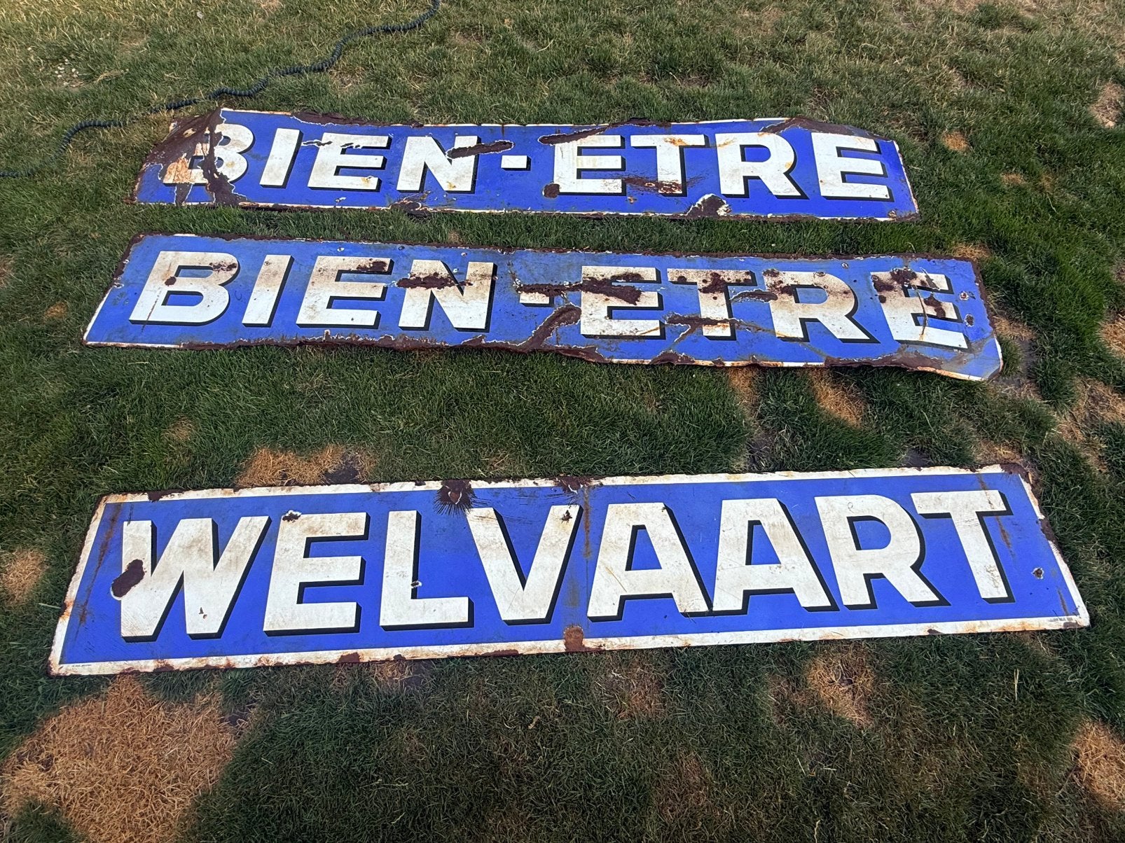 Email borden, Antiquités & Art, Antiquités | Email, Enlèvement