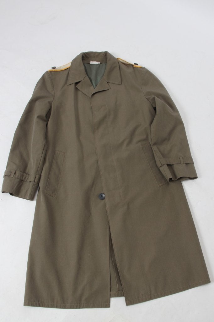 Groene trenchcoat P. JEAN 44, Ophalen of Verzenden, Zo goed als nieuw, Maat 42/44 (L), Rood