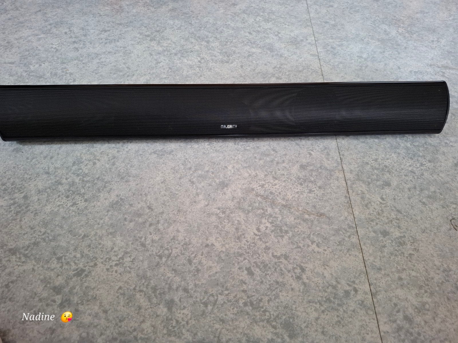 Marque majority snowdon.        81×83×8.3 avec le Bluetooth, Enlèvement
