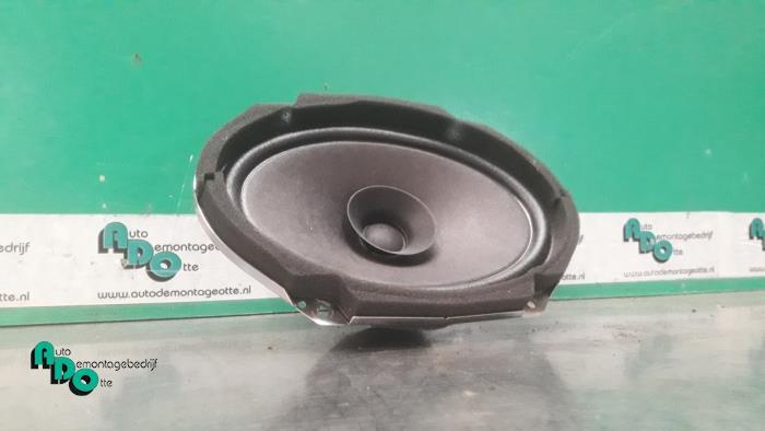Haut-parleur d'un Mazda 5 (5 05-), -, 3 mois de garantie, Mazda, Utilisé