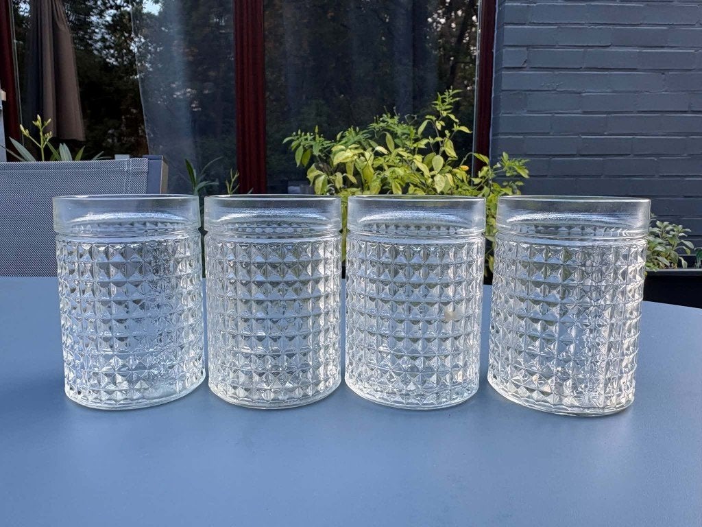 Prachtige set van 4 vintage drinkglazen / waterglazen, Verzamelen, Ophalen of Verzenden, Zo goed als nieuw, Waterglas