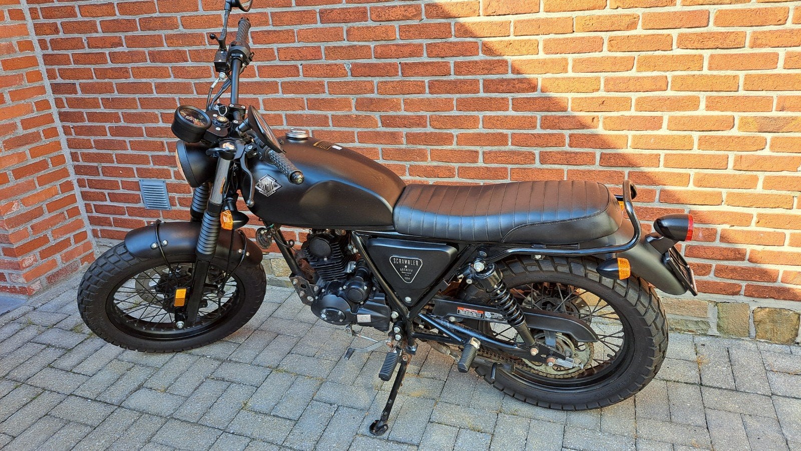 Archive scrambler 50cc, Fietsen en Brommers, Ophalen