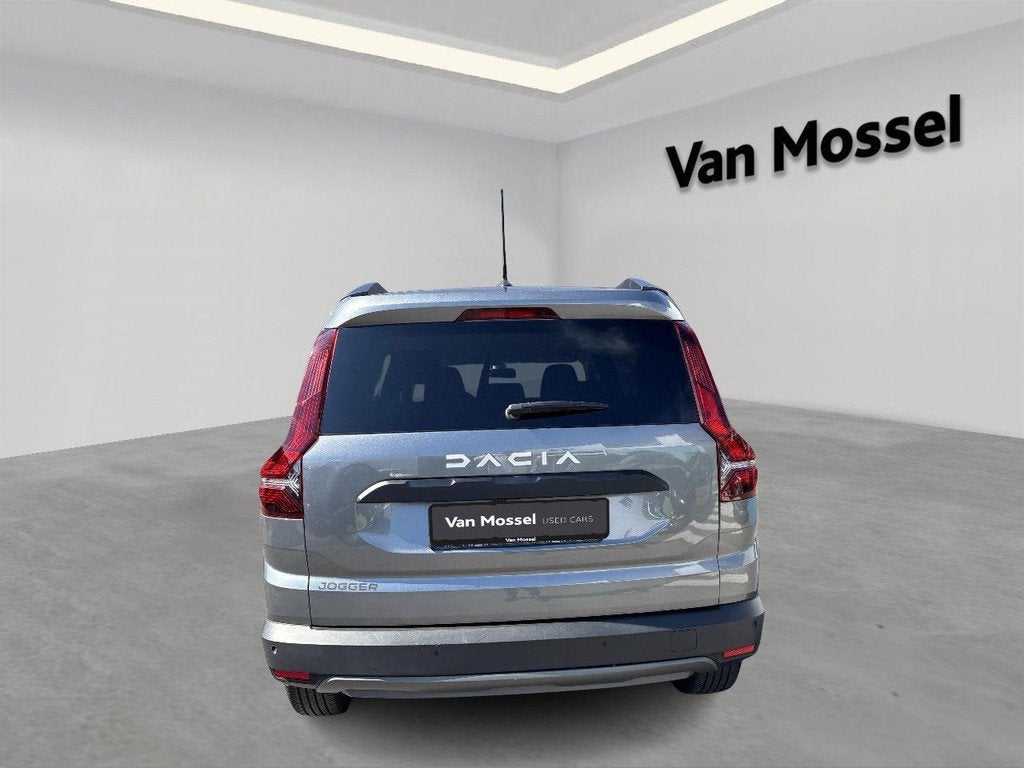 Dacia Jogger TCe 110 Comfort, Autos, Dacia, Argent ou Gris, Achat, 1280 kg, Entreprise