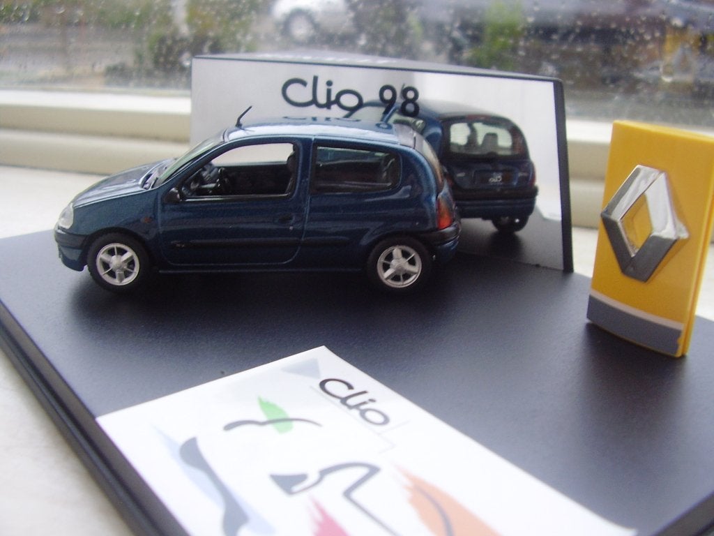 Schaalmodel Renault Clio divers, Hobby en Vrije tijd, Ophalen of Verzenden, Nieuw, Auto