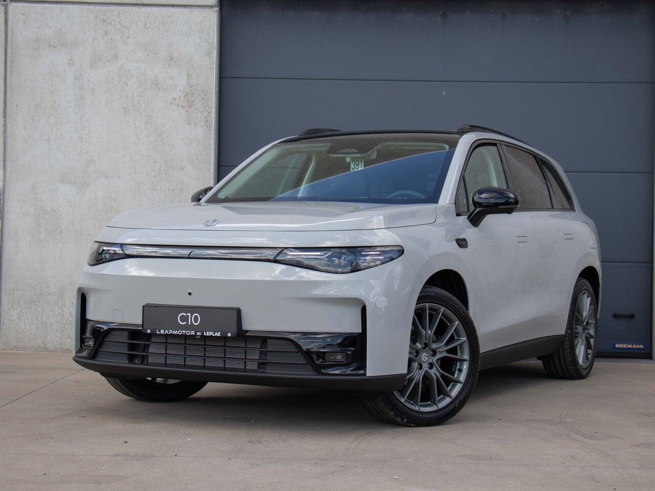 Leapmotor C10 DESIGN HYBRID|NIEUW|STOCK|DIRECT LEVERBAAR, Autos, 0 kg, Argent ou Gris, https://public.car-pass.be/vhr/15d8c12a-3c27-48e0-b4d8-876ce92e0206