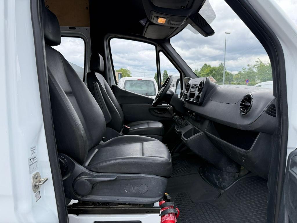 Mercedes-Benz Sprinter 316 (Stock ID 30966) — 19