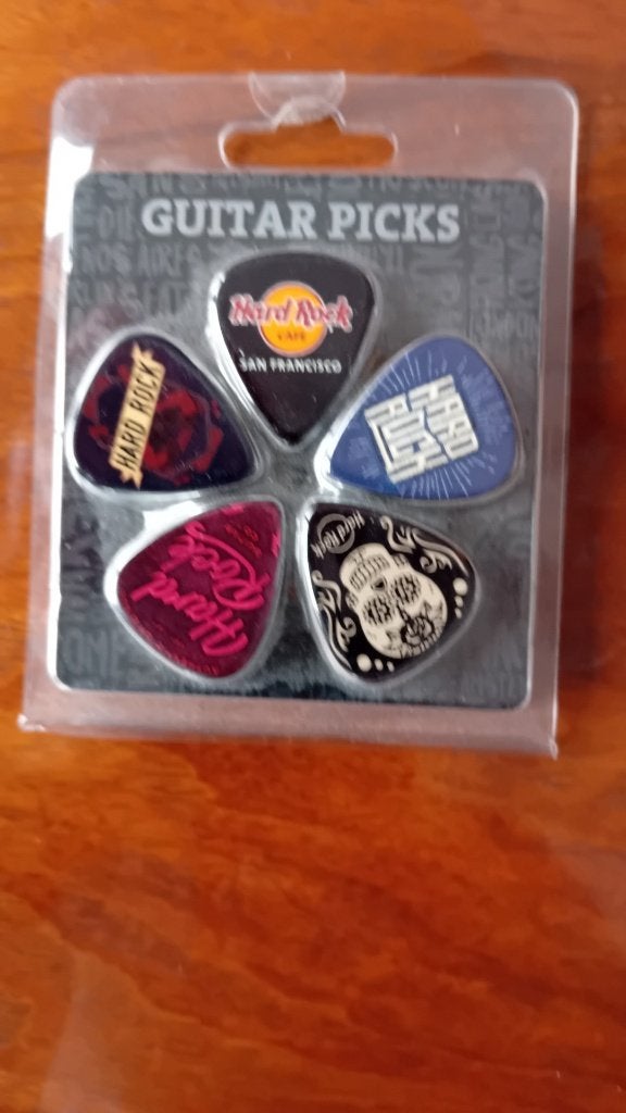 guitar  picks   hard rock cafe, Ophalen, Nieuw