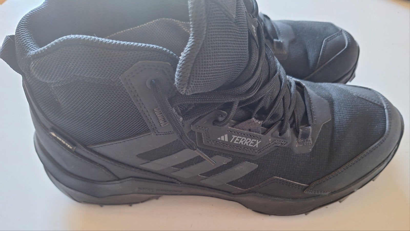 Wandelschoenen Adidas Terrex Gore Tex maat 45 1/3, Kleding | Heren, Schoenen, Ophalen, Zwart, Wandelschoenen, Zo goed als nieuw