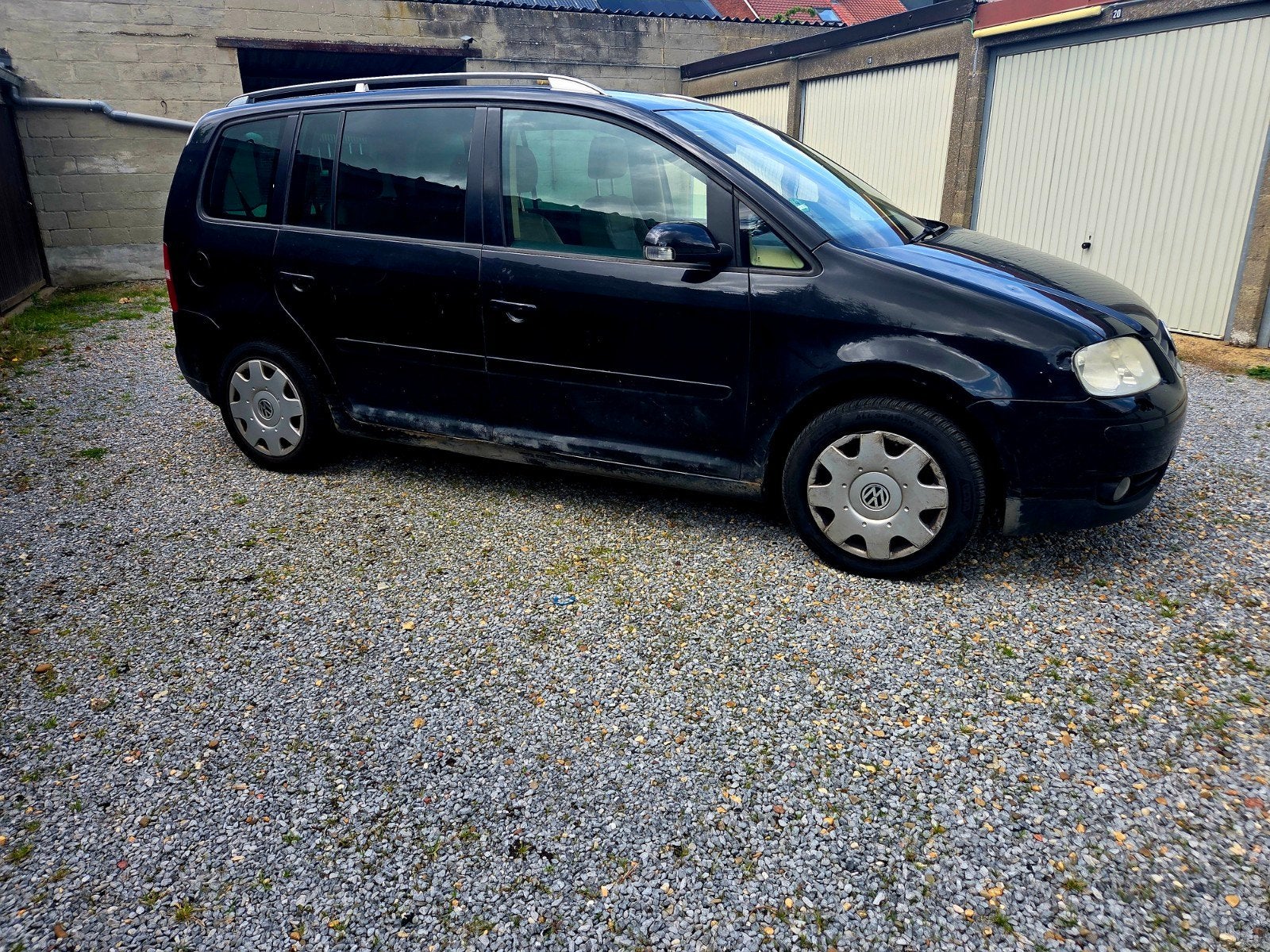 Vw Touran benzine 550€ export, Auto's, Volkswagen, Particulier, Te koop, Benzine