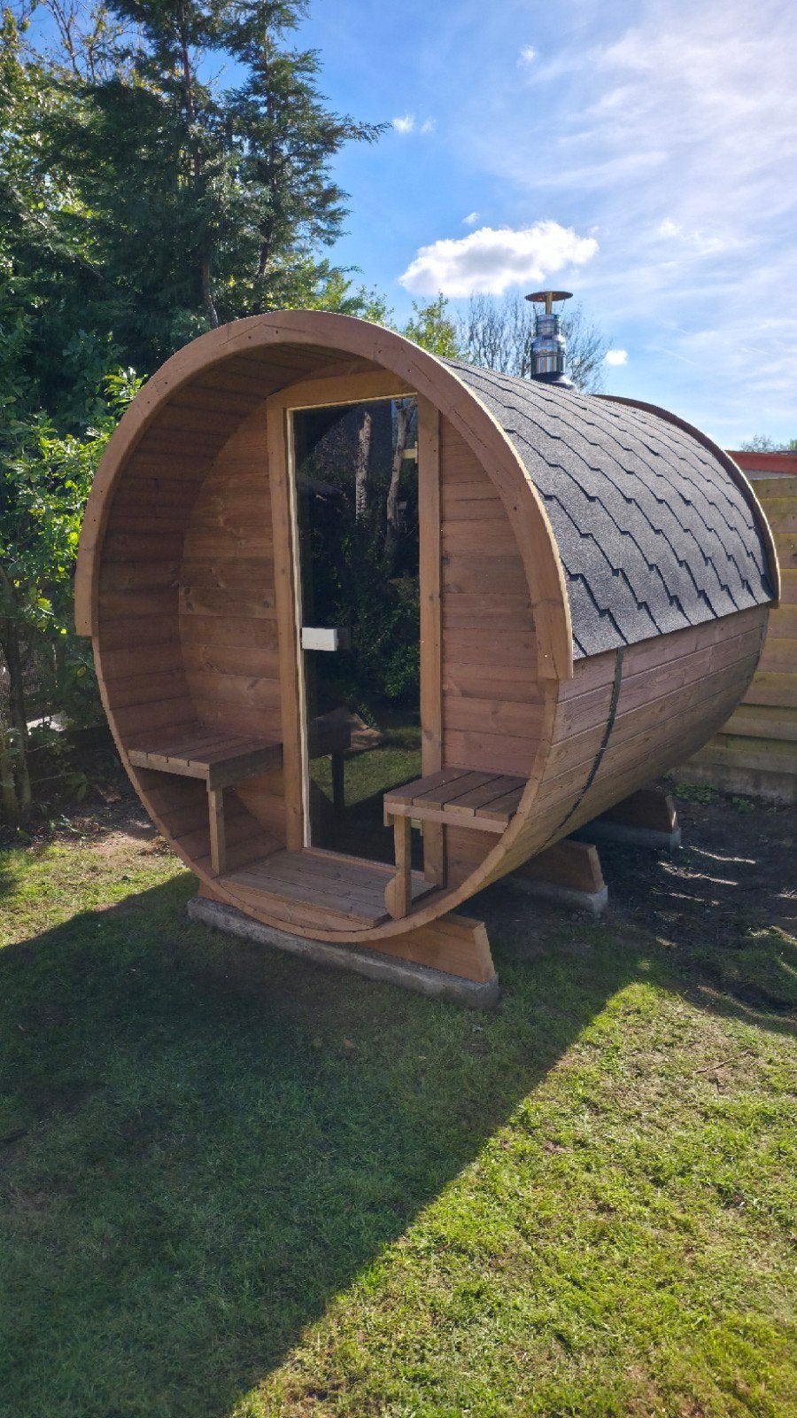 Livraison et installation gratuites d'un sauna en baril de 2, Enlèvement ou Envoi