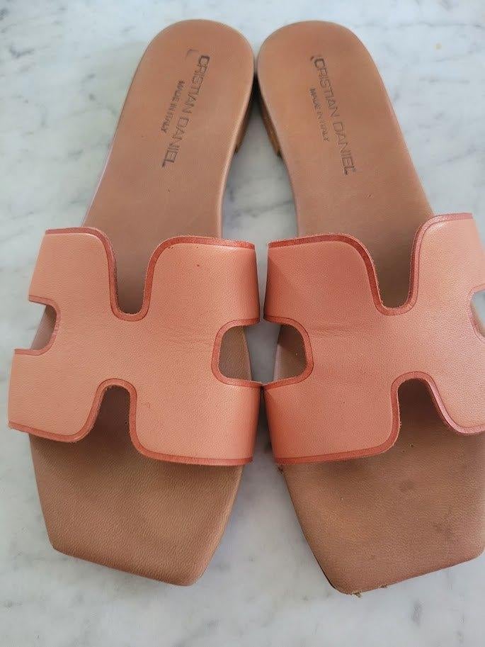 lederen slippers 37, Slippers, Beige, Ophalen of Verzenden, Zo goed als nieuw
