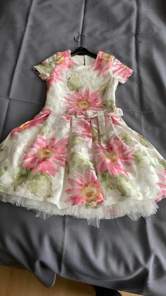 Feestjleed nieuw maat 128, Kinderen en Baby's, Ophalen of Verzenden, Zo goed als nieuw