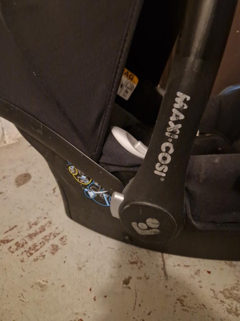 Maxi cosi te koop, Ophalen