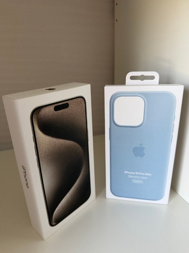 Apple iPhone 15 Pro Max 5G Titane 256 Go, Télécoms, Téléphonie mobile | Apple iPhone, 256 GB, Gris, IPhone 15 Pro Max, Comme neuf
