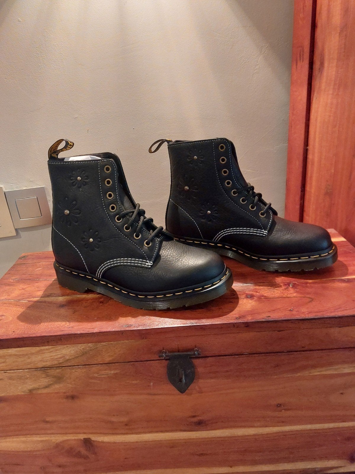 Dames Schoenen Dr. MARTENS MAAT 41, Sport en Fitness, Bergsport en Wandelen, Ophalen of Verzenden, Schoenen