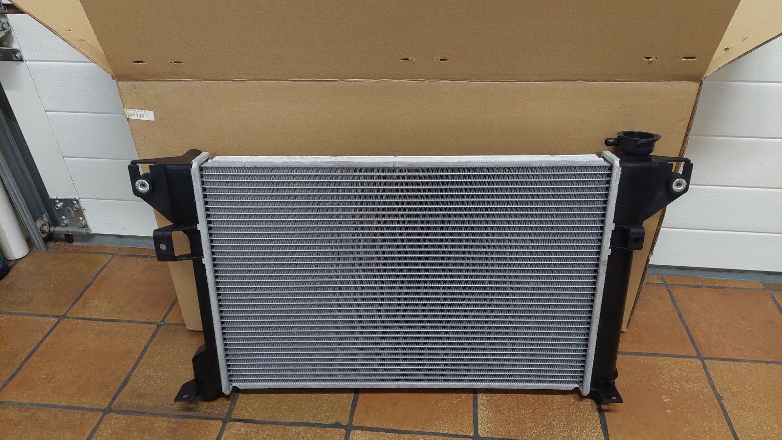 Chrysler Lebaron Radiateur 2.5l 3.0l 1990-1995, Autos : Pièces & Accessoires, Enlèvement ou Envoi, Neuf, Chrysler