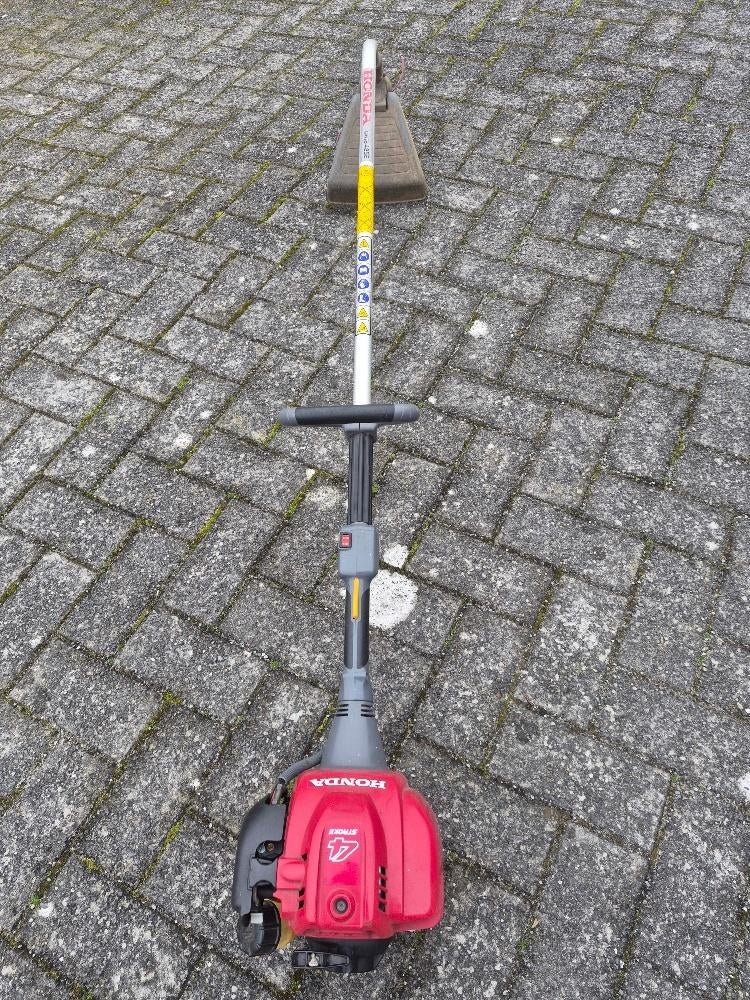 Grastrimmer, Jardin & Terrasse, Coupe-bordures, Enlèvement, Utilisé, Essence, Honda