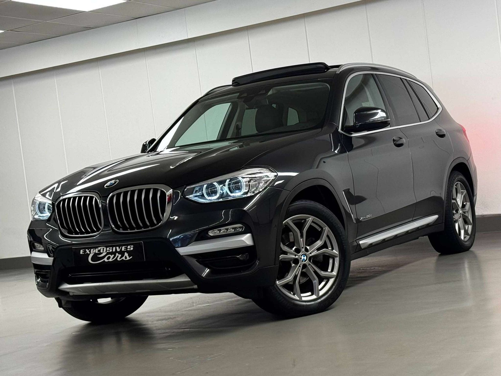 BMW X3 2.0IA X-DRIVE X-LINE AUTO TOIT PANO CAMERA GPS CUIR C, Cuir, Argent ou Gris, Achat, Entreprise
